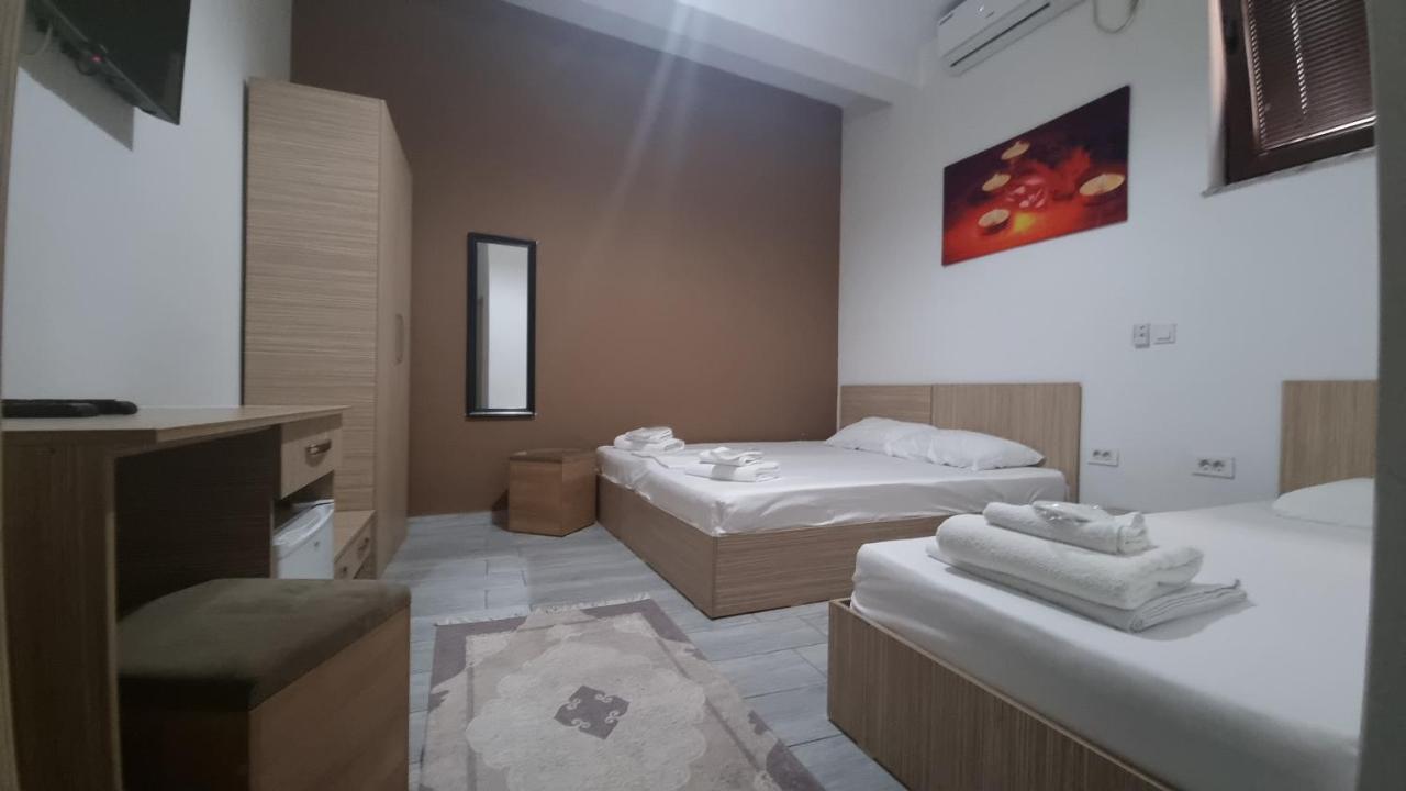 Hotel Old Konak Skopje Eksteriør billede